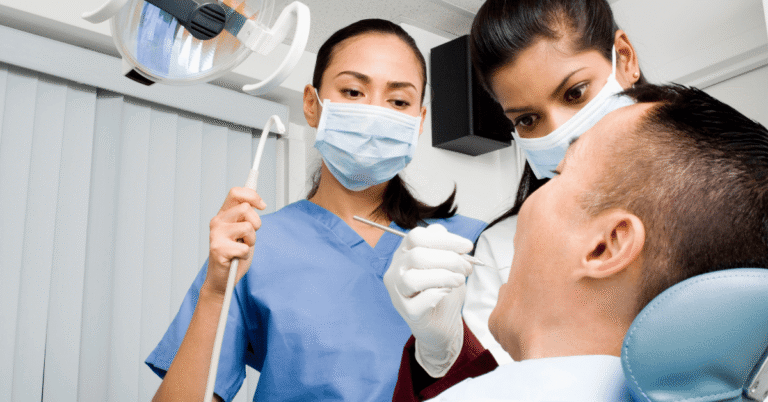 🦷 Dentist Jobs in Canada with Free Visa Sponsorship