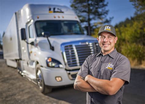 Truck Driver Jobs in Canada for Foreigners (2025 Guide)